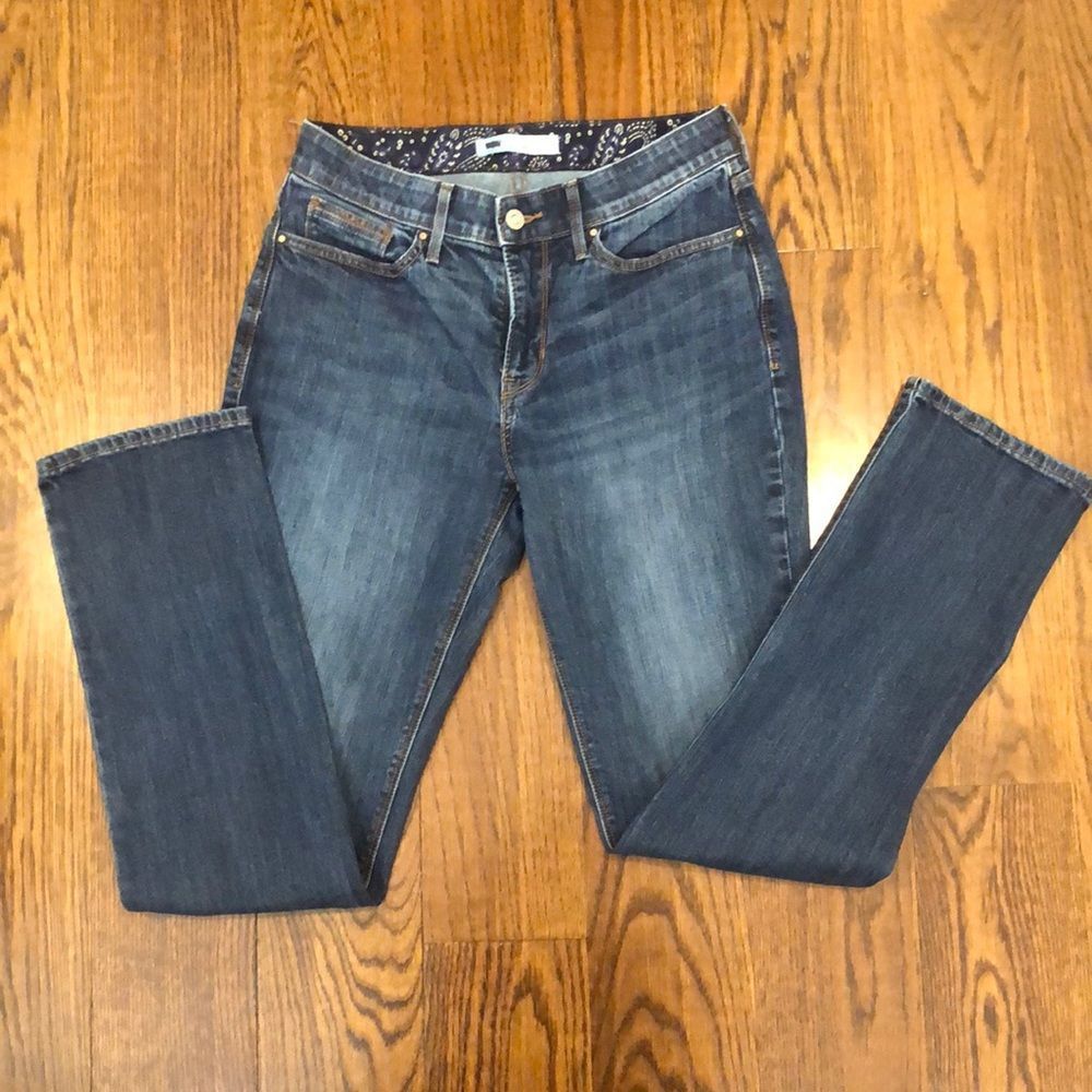 LEVIS Women’s 525 Straight Leg Medium Wash Perfect Fit Denim Low Rise Jeans Sz 8